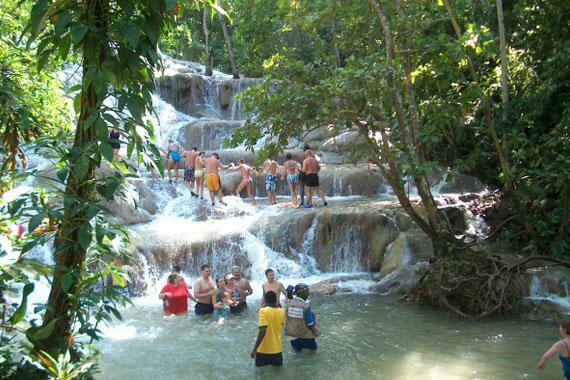 Ocho Rios Under The Palms Villa ภายนอก รูปภาพ